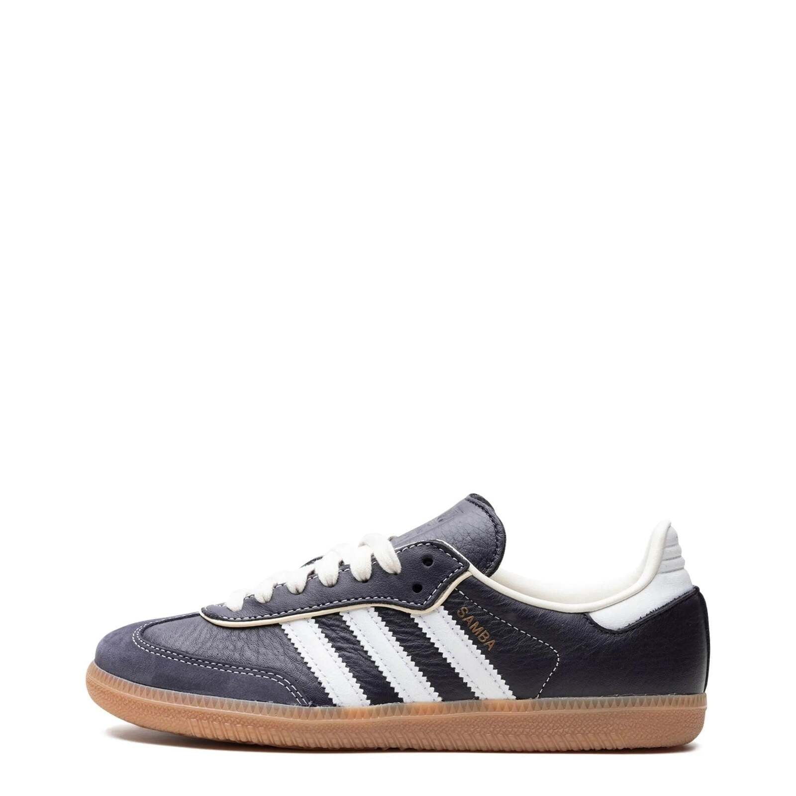 SambaOGAuraBlacksneakers3_e7bf4a47-6563-4f7e-8d49-ae5fae8a217a