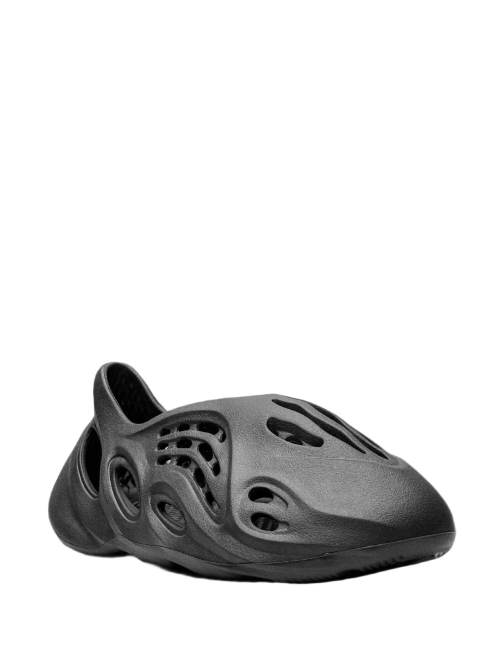 adidasYeezyFoamRNR1