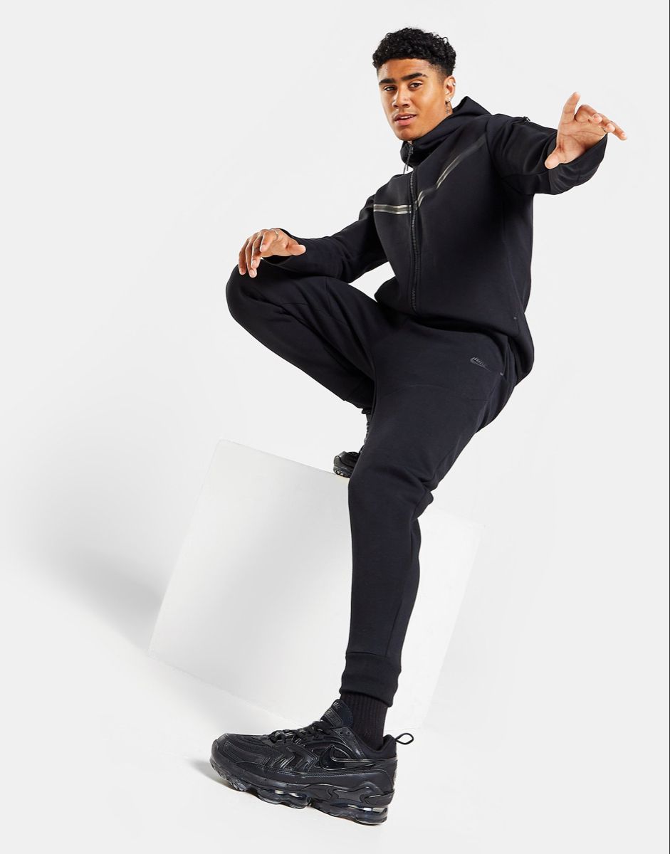 Nike Sportswear Tech Fleece Hoodie & Joggers Set Black