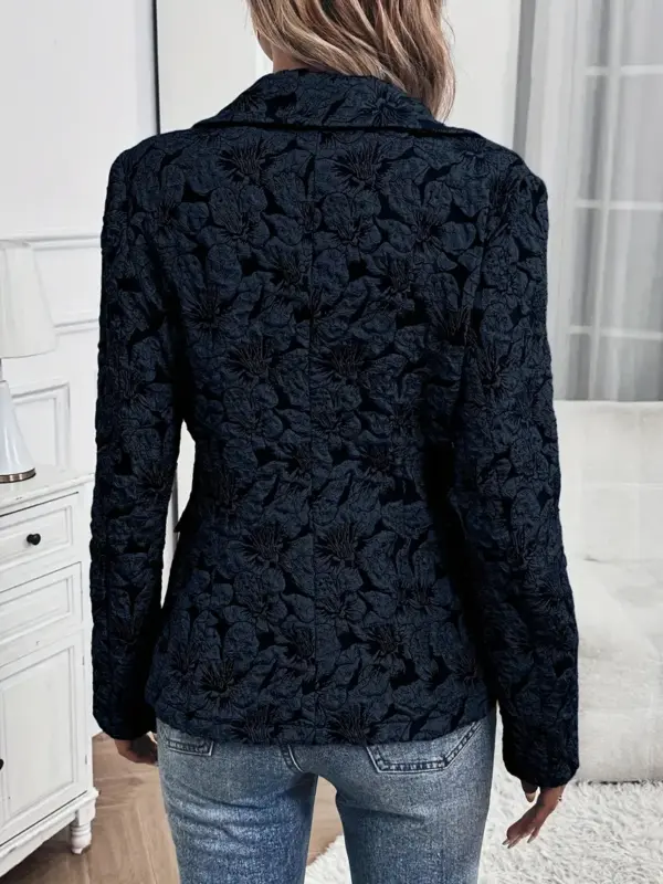 Women's Elegant Floral Jacquard Blazer - Image 3
