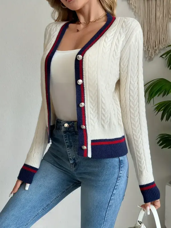 Women's Slim Fit V-Neck Long Sleeve In White - Image 5