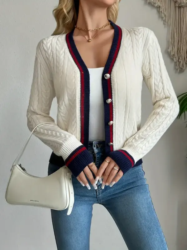 Women's Slim Fit V-Neck Long Sleeve In White - Image 4